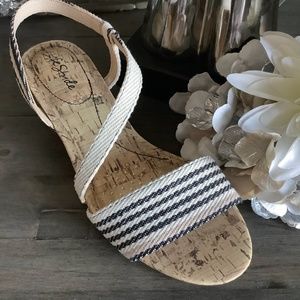 Lifestride  sandal